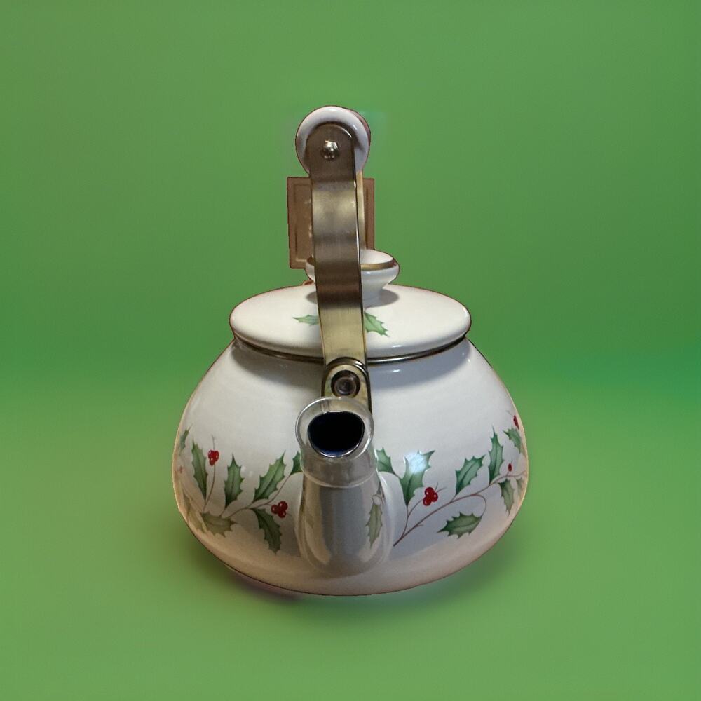 Lenox Vntage Holiday Tea Pot w/box Gently Used Condition - Picture 5 of 9